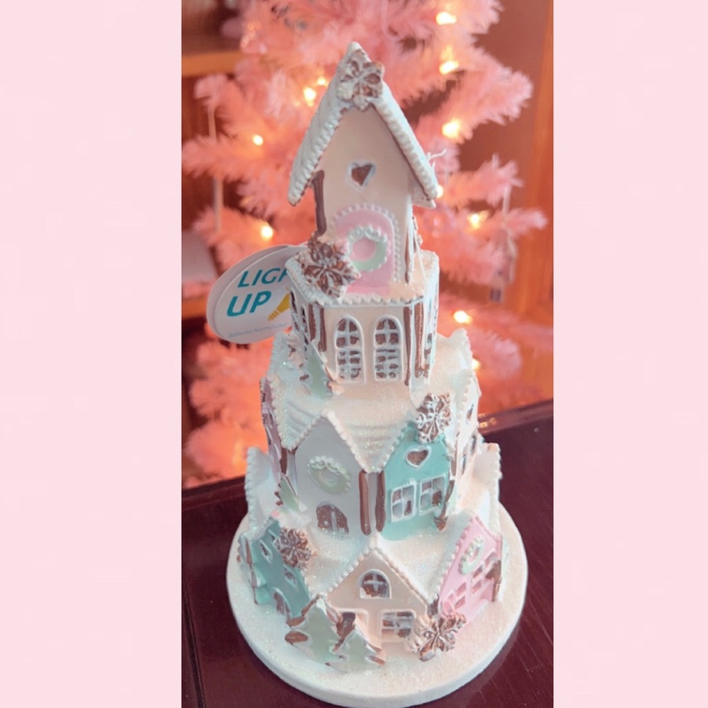 Gingerbread Sugar Castle Pastel lights up pinkmas
